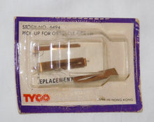 Load image into Gallery viewer, TYCO 6494 HO Slot Car set of 3 pick ups for obstacle car Hard to find PART! MIP
