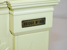 Load image into Gallery viewer, Lionel 6-32904 #305 Hellgate Bridge Standard Gauge /O Metal Cream/Green tinplate
