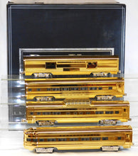 Load image into Gallery viewer, MTH 30-6707 Millennium 18K GOLD Plt 4car 60' Aluminum Passenger Set Pennsylvania
