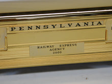 Load image into Gallery viewer, MTH 30-6707 Millennium 18K GOLD Plt 4car 60' Aluminum Passenger Set Pennsylvania
