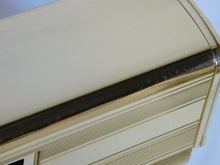 Load image into Gallery viewer, MTH 30-6707 Millennium 18K GOLD Plt 4car 60' Aluminum Passenger Set Pennsylvania
