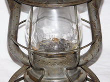 Load image into Gallery viewer, New York Central Railroad Lantern Clear Embossed Globe Dietz Vesta Dated NYC
