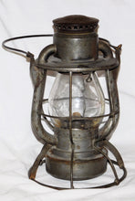 Load image into Gallery viewer, New York Central Railroad Lantern Clear Embossed Globe Dietz Vesta Dated NYC
