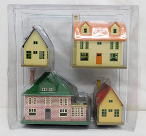 Lionel 11-90010 #192 VIlla Set 4 tinplate buildings MTH Prewar Bungaows C-9 Lionel Corporation
