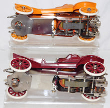 Load image into Gallery viewer, Lionel Classics 6-13803 Racing Autmobiles Remake of #85 Prewar Tested &amp; Works
