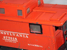 Load image into Gallery viewer, 1945 Lionel 463W Train Set Flying Shoe Pick Ups Boxes Runs great 1st Postwar set
