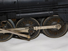 Load image into Gallery viewer, 1945 Lionel 463W Train Set Flying Shoe Pick Ups Boxes Runs great 1st Postwar set
