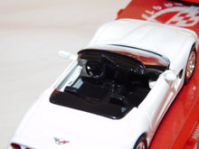 Load image into Gallery viewer, Lionel 6-11984 Corvette Anniversary Train Set GP-7 Diesel +flats w/vettes C-9
