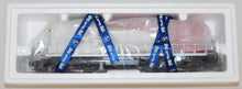 Load image into Gallery viewer, Lionel 6-11984 Corvette Anniversary Train Set GP-7 Diesel + flats w/vettes C-9
