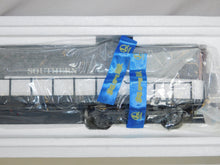 Load image into Gallery viewer, Lionel 6-31718 Southern Pacific Tank Train Oil Can GATX Tank Set 2 SD40T-2 + 8 tank cars
