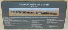 Load image into Gallery viewer, Lionel 6-31718 Southern Pacific Tank Train Oil Can GATX Tank Set 2 SD40T-2 + 8 tank cars
