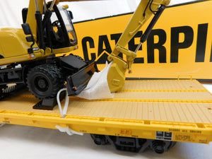 MTH 20-98682 Caterpillar Premier 60' Flat Car w/(2) CAT M316D wheel excavator loaders