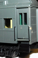 Load image into Gallery viewer, Lionel 6-15588 Southern Railroad Passenger Set 4 Heavyweight Cars Standard O 1/48
