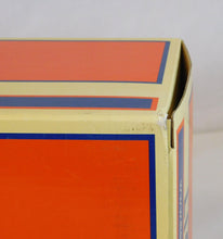 Load image into Gallery viewer, Lionel 6-29199 Milwaukee Road 18" STATIONSOUNDS Diner Aluminum Passenger Hiawatha C-8+
