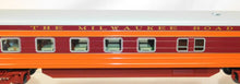 Load image into Gallery viewer, Lionel 6-29199 Milwaukee Road 18" STATIONSOUNDS Diner Aluminum Passenger Hiawatha C-8+
