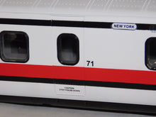 Load image into Gallery viewer, MTH 20-20035-1 Amtrak Turbotrain Streamlined Passenger Set Premier Proto-sound 3
