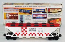 Load image into Gallery viewer, Lionel Trains 6-9262 Ralston Purina Quad Hopper w/12 opening hatches O Gauge 1975
