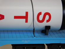 Load image into Gallery viewer, K-line K693-8011 NASA Flat Car w/ Rocket Stage Load USA Train Ogauge STATES 1/48
