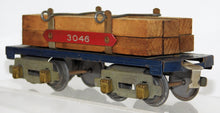 Load image into Gallery viewer, American Flyer O Prewar 3046 BLUE Flatcar w/ Lumber load 8 wheel RED #plate AFL3046
