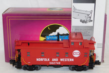 Load image into Gallery viewer, MTH 20-91017 Norfolk &amp; Western Steel Caboose 562748 Premier 1999 1/48 O scale N&amp;W
