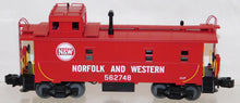 Load image into Gallery viewer, MTH 20-91017 Norfolk &amp; Western Steel Caboose 562748 Premier 1999 1/48 O scale N&amp;W
