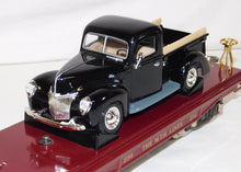 Load image into Gallery viewer, MTH 10-1148 Standard Gauge #234 Flat Car w/ Black Pick Up Truck Tinplate Traditions
