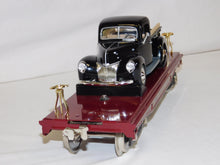 Load image into Gallery viewer, MTH 10-1148 Standard Gauge #234 Flat Car w/ Black Pick Up Truck Tinplate Traditions

