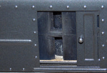 Load image into Gallery viewer, PREWAR American Flyer 490 Whistle Baggage O Gauge passenger car Gunmetal gray 3 rail
