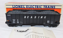 Load image into Gallery viewer, Lionel 6-17111 Reading three bay hopper w/ coal load black C-8 Standard O 1:48
