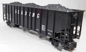 Lionel 6-17111 Reading three bay hopper w/ coal load black C-8 Standard O 1:48