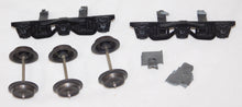 Load image into Gallery viewer, K-Line K-44881 Southern Pacific Daylight 4CAR 18&quot; Heavyweight Set 2 good/2parts
