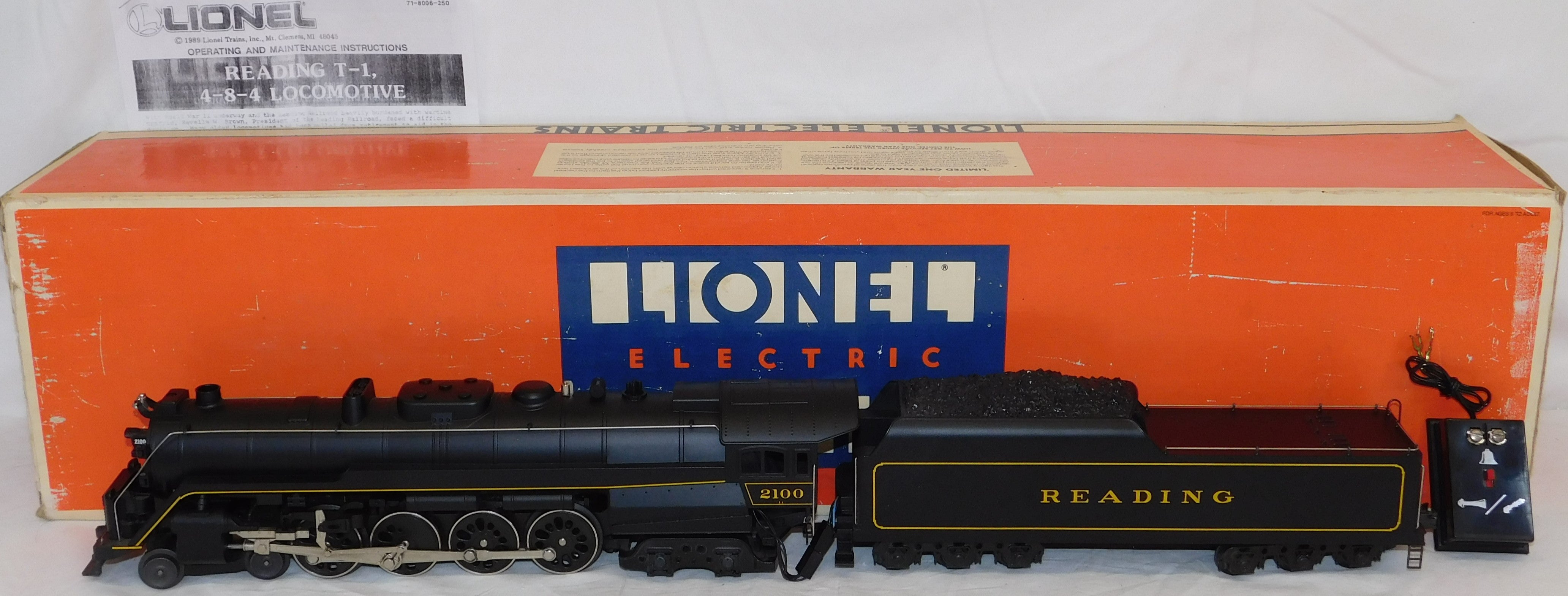 Lionel 6-18006 Reading T-1 Steam Locomotive 4-8-4 #2100 Railsounds