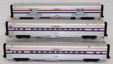 Load image into Gallery viewer, MTH 20-6548 AMTRAK O Scale Premier 5 Car 70&#39; Streamlined Passenger Set RibbedSide
