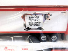 Load image into Gallery viewer, MTH 30-76274 Chick-Fil-A Flat Car w/40' Trailer #2007 O gauge Rail King HTF C-9
