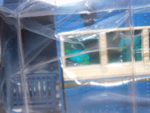 Load image into Gallery viewer, Lionel 6-25655 Blue Comet Passenger Heavyweight Set CNJ C-8 4 cars SEALED inside
