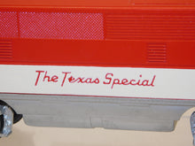 Load image into Gallery viewer, Lionel 2245 Texas Special F3 AB diesel MKT Katy Postwar F-3 w/boxes Super Clean Postwar
