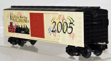 Load image into Gallery viewer, MTH 30-74258 HAPPY NEW YEAR 2006 Chicago Boxcar Holiday Train O / 027 C-8
