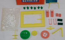 Load image into Gallery viewer, Lionel 954 Swimming Pool &amp; Playground Set Original 1959 BOXED COMPLETE w/instr O/S PW
