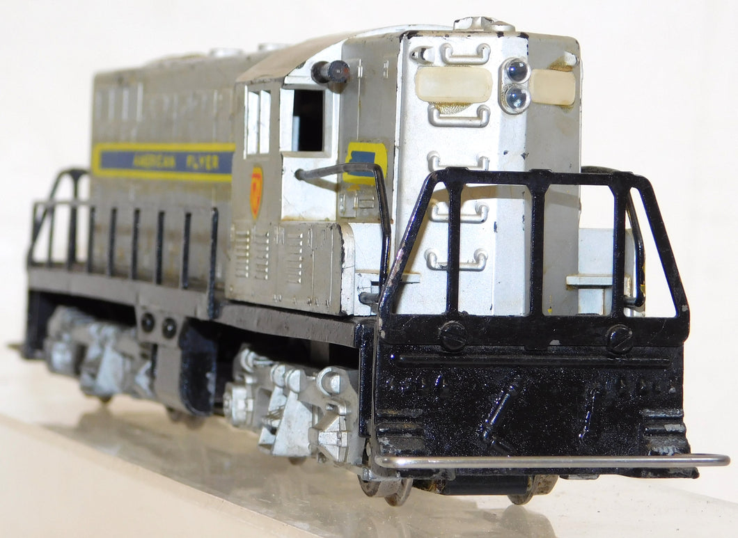 American Flyer GM 370 GP-7 diesel engine General Motors Silver S gauge Link bar