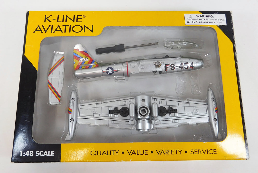 K-Line Aviation K-40231 1/48 USAF F-84G Fighter Plane Great load or on layout O