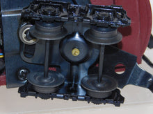 Load image into Gallery viewer, Lionel 6-8101 Chicago &amp; Alton Steam Passenger Set 4-8-4 Steam Engine + 6 HeavyWeight cars
