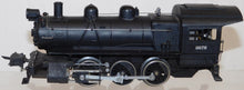 Load image into Gallery viewer, Lionel 902B Outfit Prewar 227 Locomotive Tender BOXED in SET BOX Bell ring CLEAN
