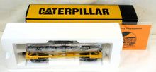 Load image into Gallery viewer, MTH Rail King 30-73270 Caterpillar O Gauge CHROME Modern Tank Car BOXED CAT NEW
