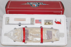 Lionel 6-13802 Classics Runabout Speed Boat Wind Up Remake of #45 Prewar 17" C-10
