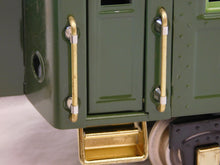 Load image into Gallery viewer, Lionel Classics 13102 13403 13407 1-381E State Passenger Set Standard Gauge engine+ 4 cars
