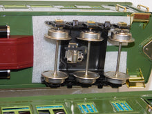 Load image into Gallery viewer, Lionel Classics 13102 13403 13407 1-381E State Passenger Set Standard Gauge engine+ 4 cars
