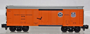 American Flyer 6-48808 Pacific Fruit Express Reefer Orange 30000 S Gauge C-8 PFE