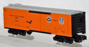 American Flyer 6-48808 Pacific Fruit Express Reefer Orange 30000 S Gauge C-8 PFE