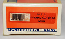 Load image into Gallery viewer, Lionel 6-52009 TTOS Western Pacific 6464 series Box Car #6464-1993 Sacramento Va

