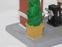 Load image into Gallery viewer, LEMAX 83702 City Zoo Entrance Christmas in the City Ceramic 2008 C-6 Retired
